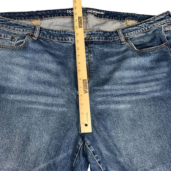 Torrid Perfect Boyfriend Ankle Jeans 26R Distressed Raw Hem Classic Denim - Picture 7 of 15